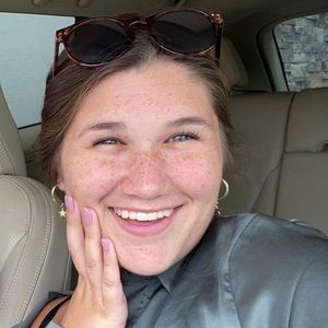 Meet your Posher, Sarah